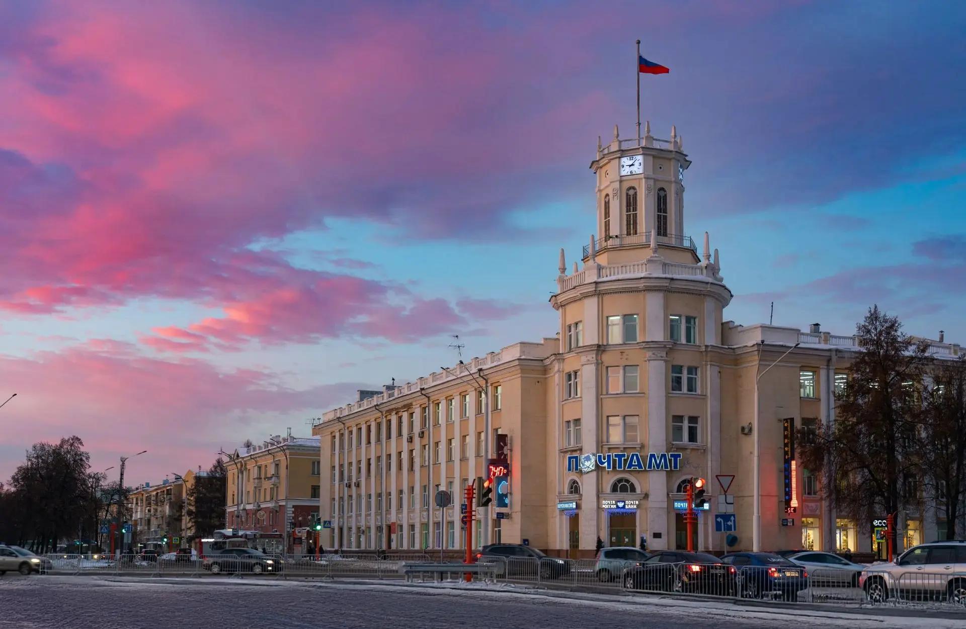 Кемеровчан приглашают принять участие в опросах