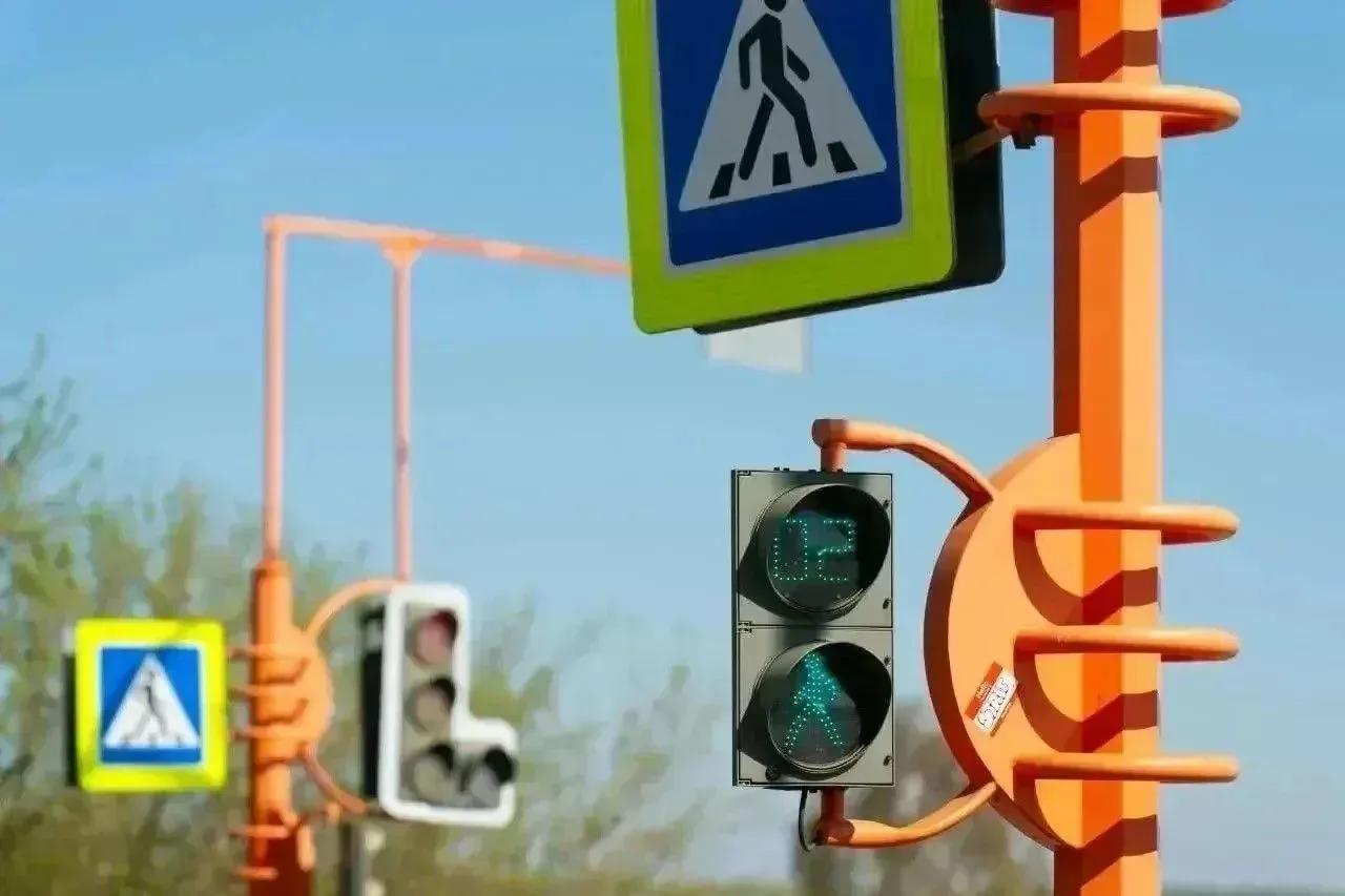 Сегодня, 16 октября, с 09:00 до 14:00 не будет работать светофор на пр. Кузнецком, 135 