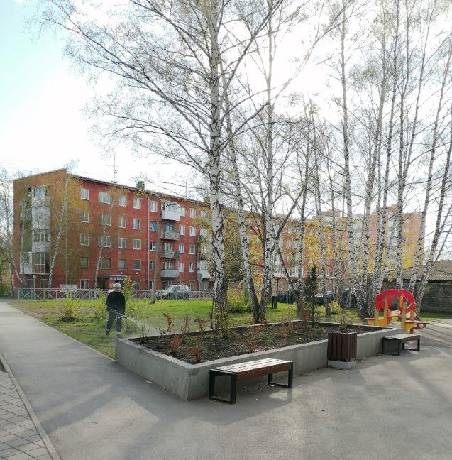 В Кемерове продолжается противоклещевая обработка общественных мест  